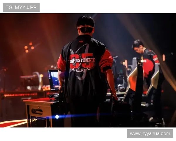 CSGO精彩回顾:深入分析FPX战队的比赛策略与经验分享