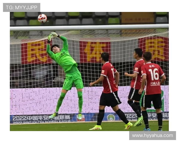 成都网球队阵地战解析：如何在网球热点中崭露头角